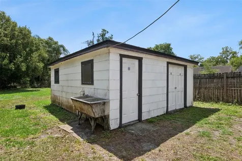 1203 Sasoon Avenue Orlando FL 32803