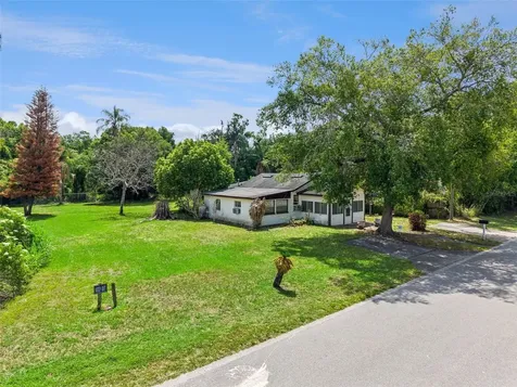 1203 Sasoon Avenue Orlando FL 32803