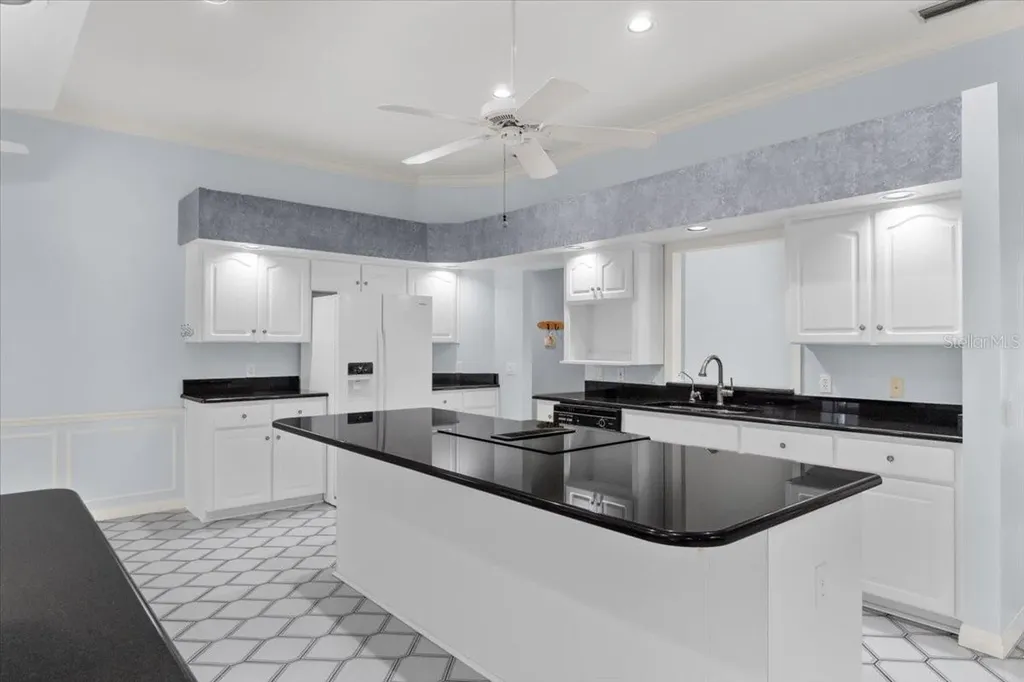 725 Heritage Drive NE Winter Haven FL 33881