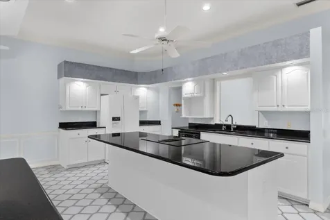 725 Heritage Drive NE Winter Haven FL 33881