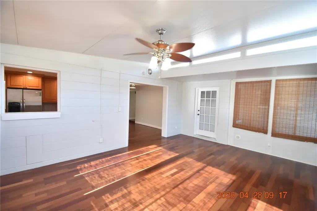 3223 W Wyoming Avenue Tampa FL 33611