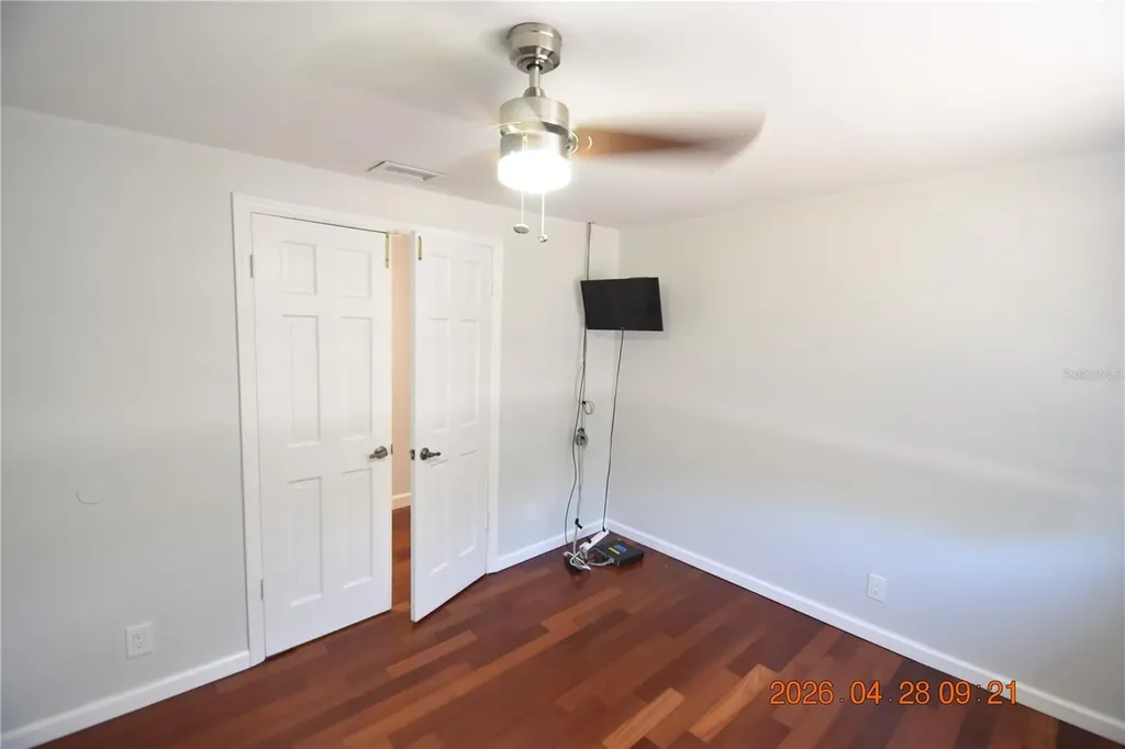 3223 W Wyoming Avenue Tampa FL 33611