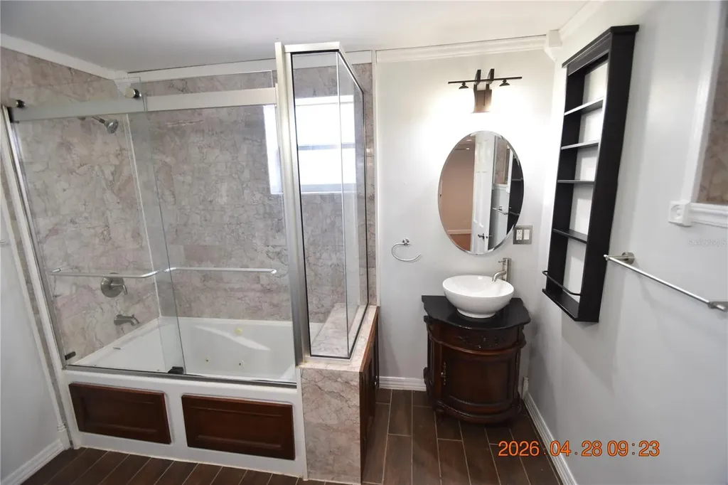 3223 W Wyoming Avenue Tampa FL 33611