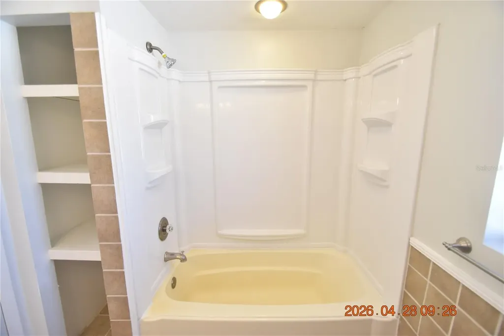 3223 W Wyoming Avenue Tampa FL 33611