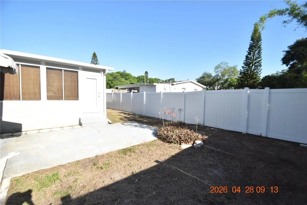 3223 W Wyoming Avenue Tampa FL 33611