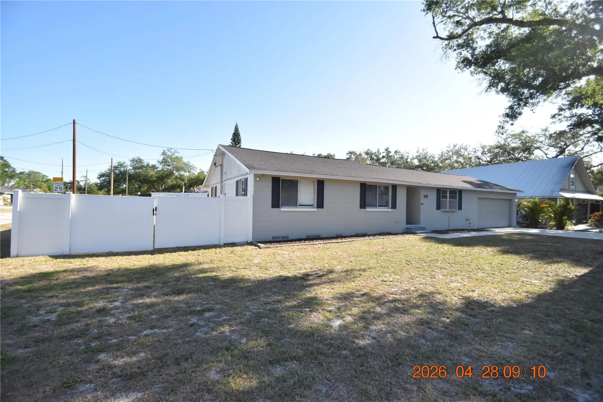 3223 W Wyoming Avenue Tampa FL 33611