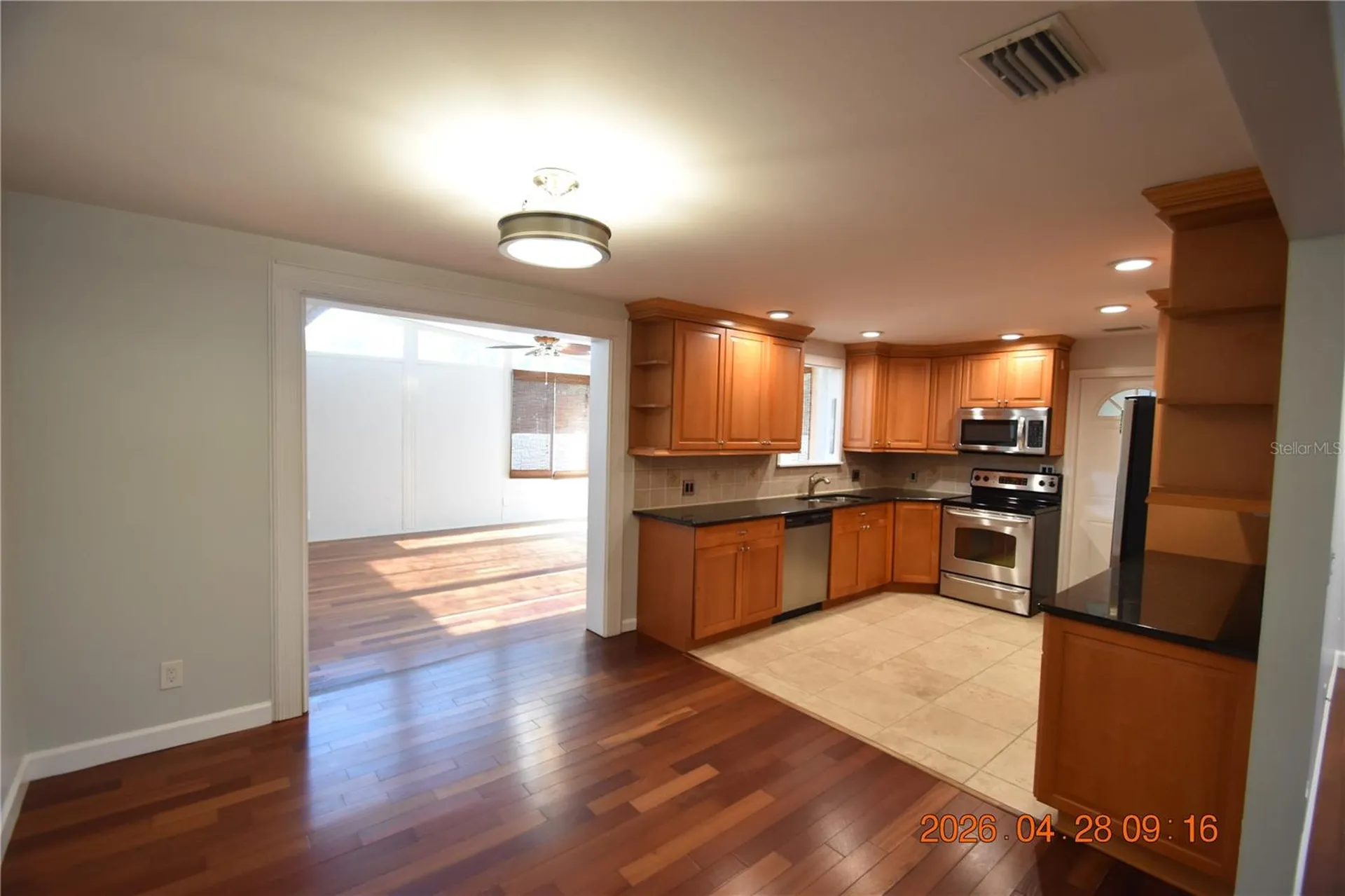 3223 W Wyoming Avenue Tampa FL 33611