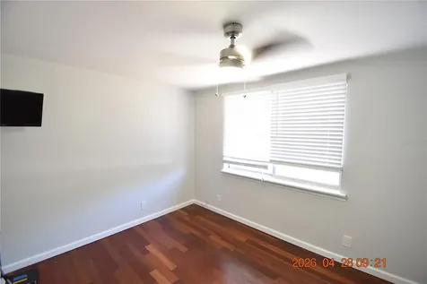 3223 W Wyoming Avenue Tampa FL 33611