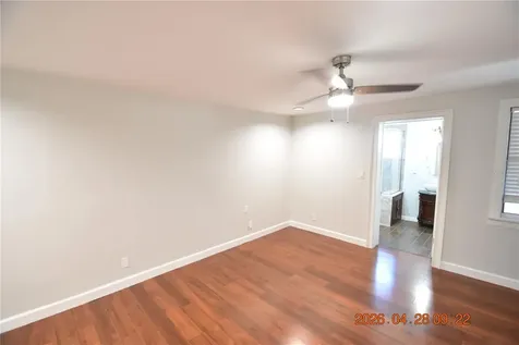 3223 W Wyoming Avenue Tampa FL 33611