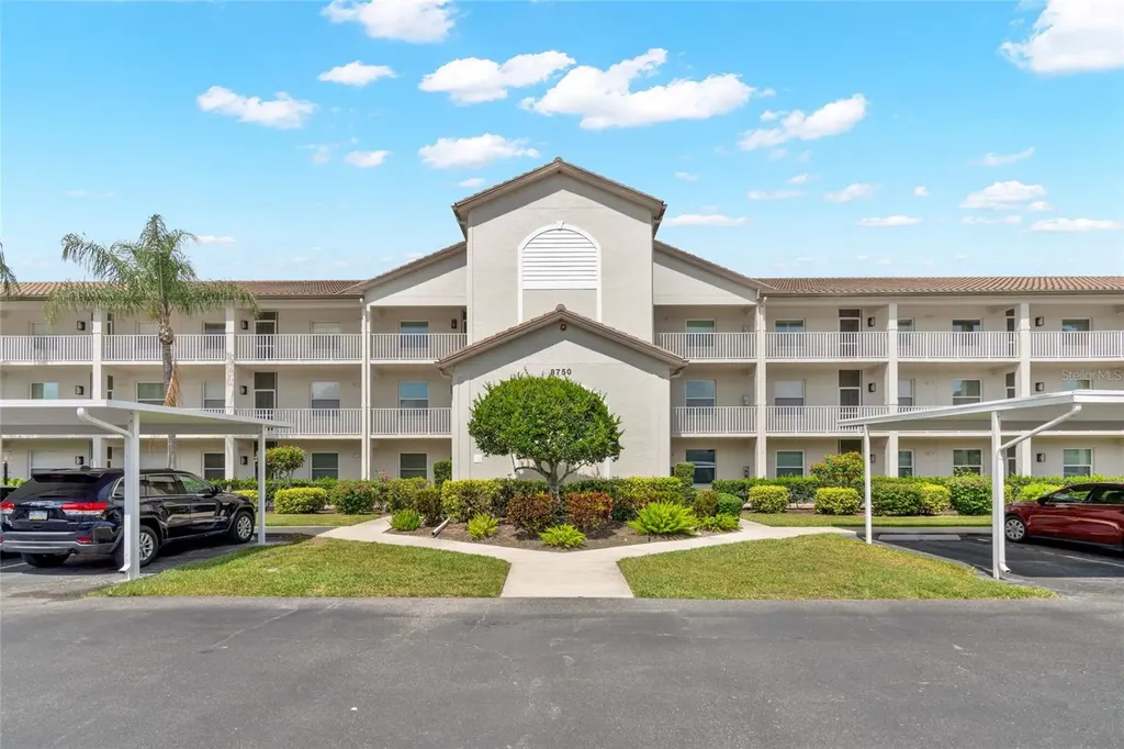 8750 Olde Hickory Avenue Sarasota FL 34238