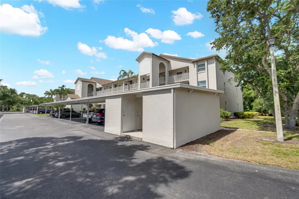 8750 Olde Hickory Avenue Sarasota FL 34238