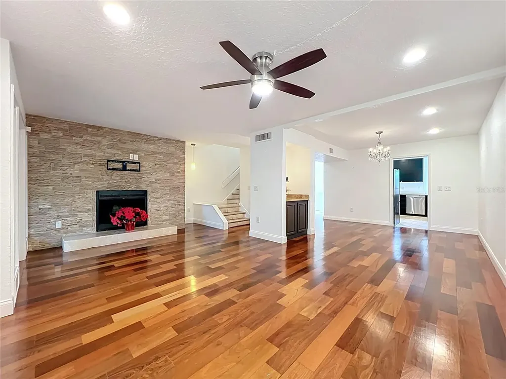 542 S Osceola Avenue Orlando FL 32801