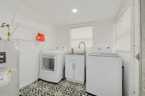 303 W Curtis Street Tampa FL 33603
