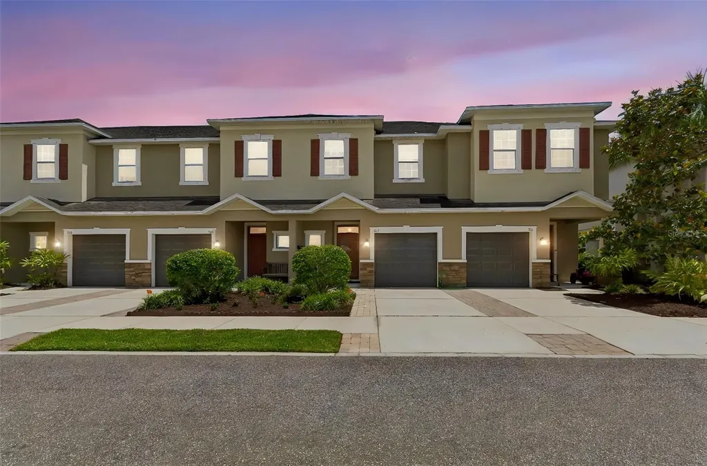 510 Cabernet Way Oldsmar FL 34677