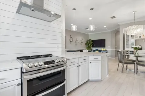 510 Cabernet Way Oldsmar FL 34677