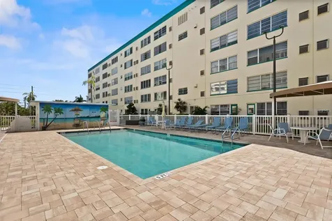 2960 59th Street S Gulfport FL 33707