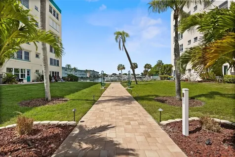 2960 59th Street S Gulfport FL 33707