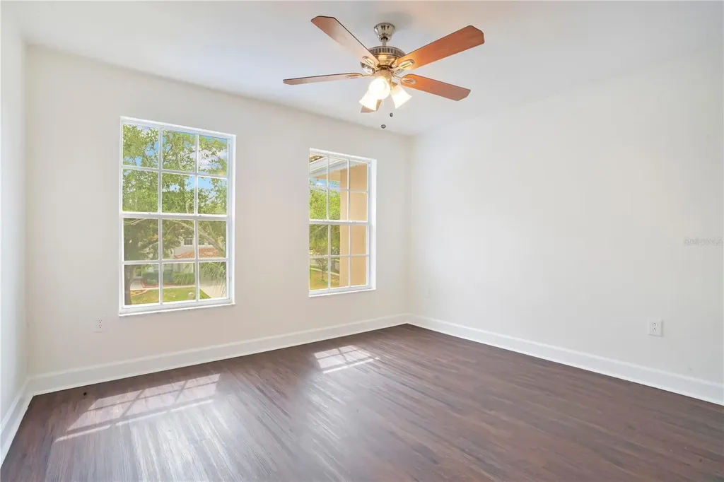 18013 Forest Retreat Lane Tampa FL 33647