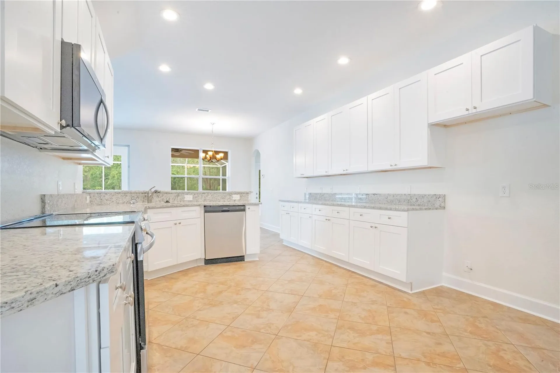 18013 Forest Retreat Lane Tampa FL 33647