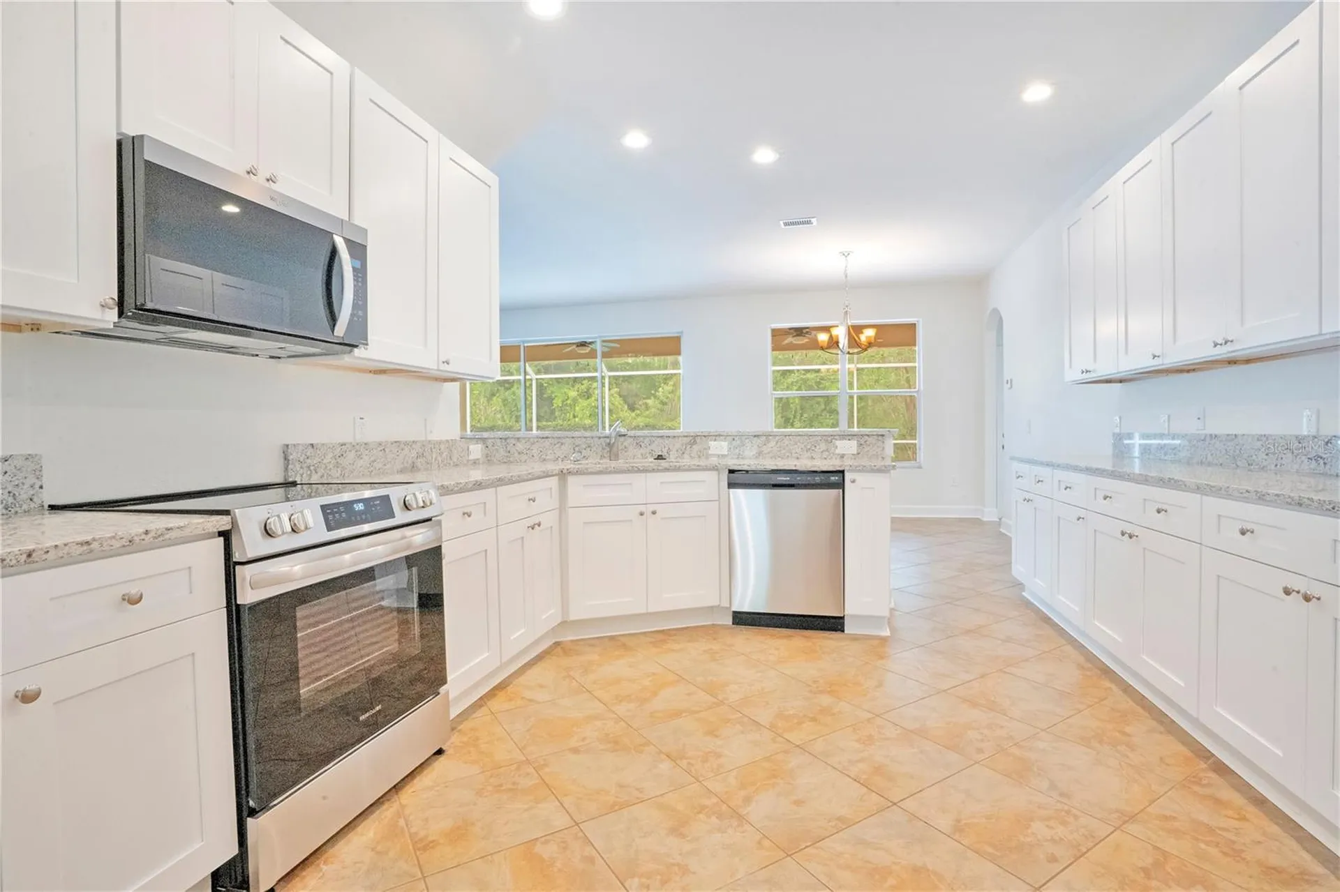 18013 Forest Retreat Lane Tampa FL 33647