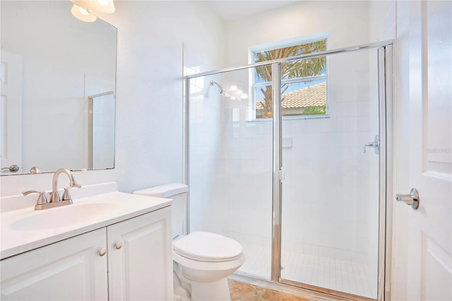 18013 Forest Retreat Lane Tampa FL 33647