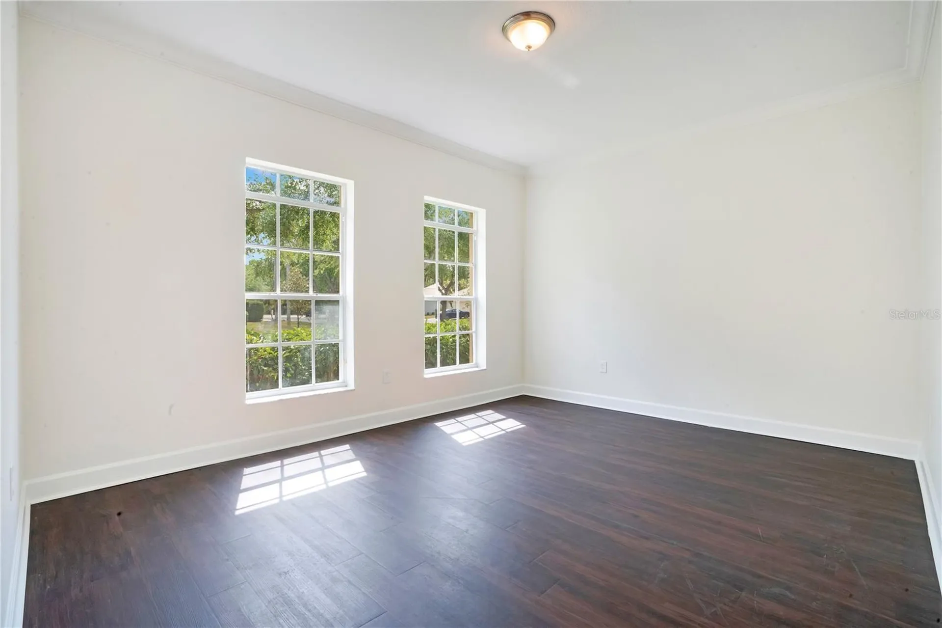 18013 Forest Retreat Lane Tampa FL 33647