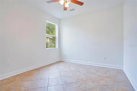 18013 Forest Retreat Lane Tampa FL 33647
