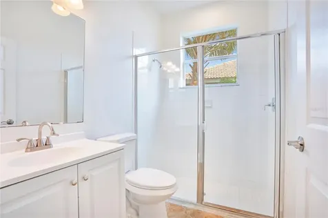 18013 Forest Retreat Lane Tampa FL 33647