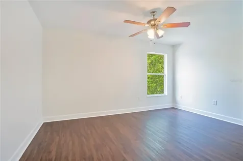18013 Forest Retreat Lane Tampa FL 33647