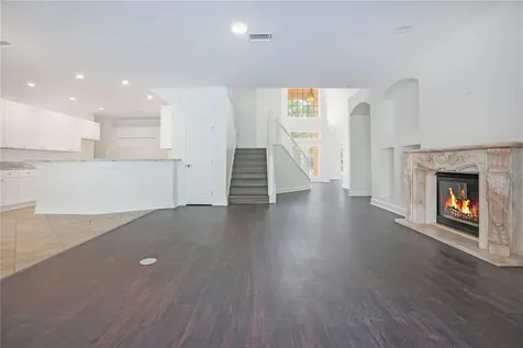 18013 Forest Retreat Lane Tampa FL 33647
