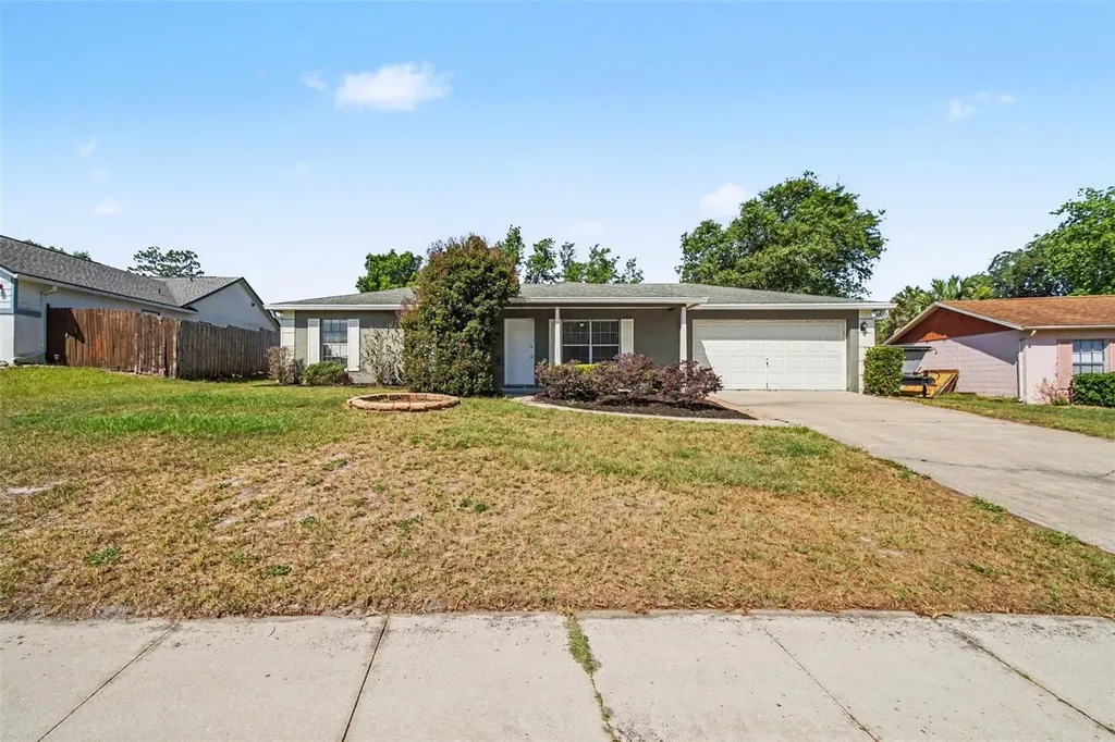 756 Shafton Avenue Deltona FL 32738