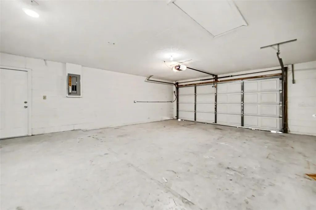 756 Shafton Avenue Deltona FL 32738