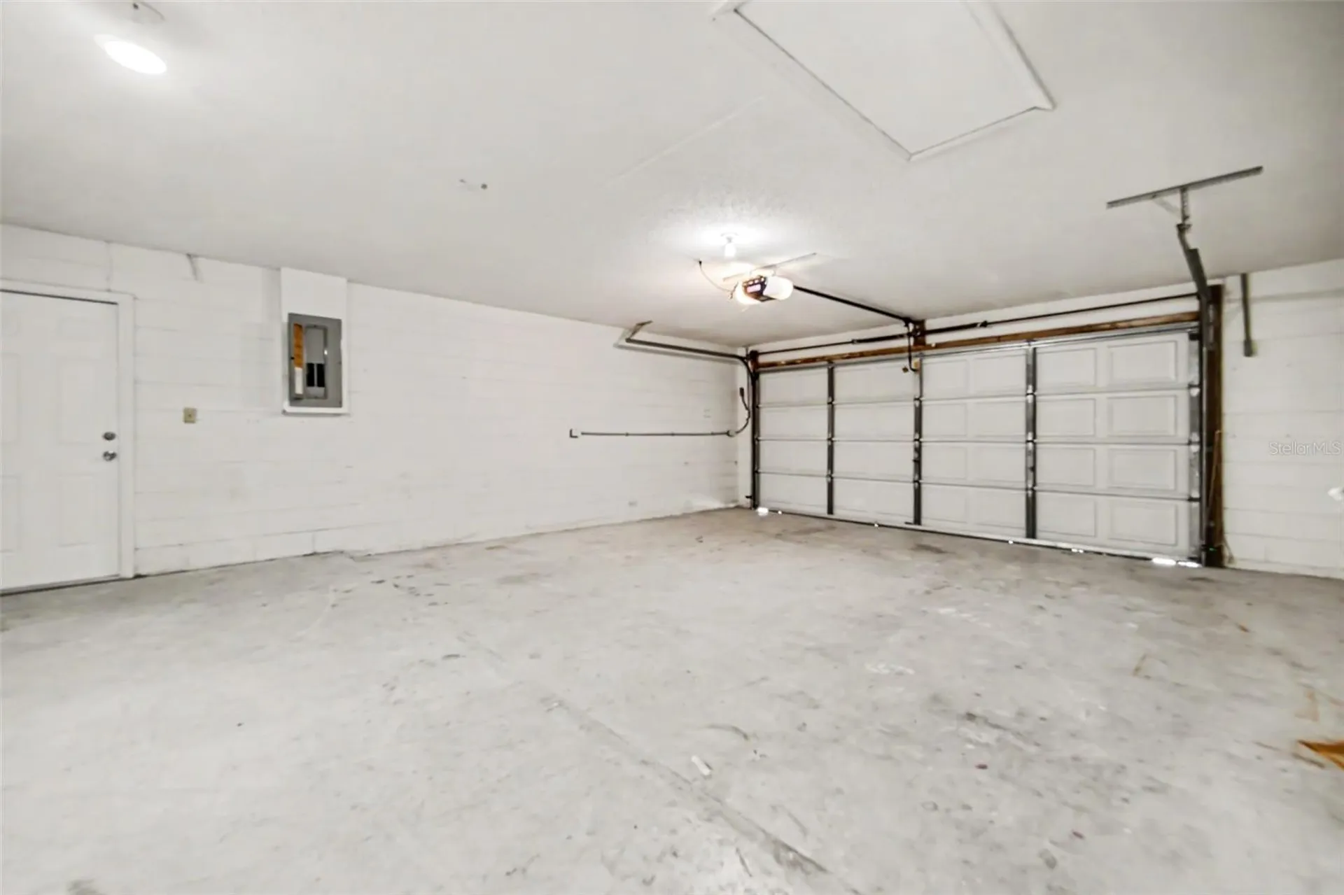 756 Shafton Avenue Deltona FL 32738