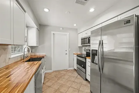 756 Shafton Avenue Deltona FL 32738