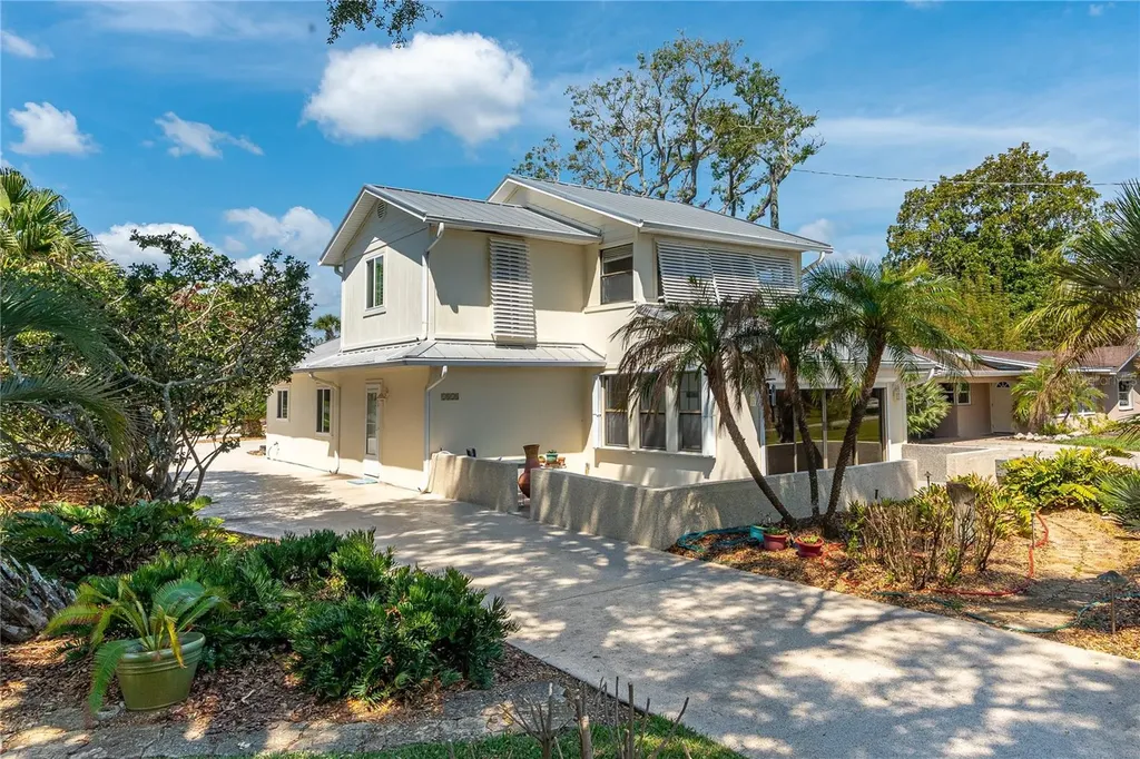 1818 S Riverside Drive Edgewater FL 32141
