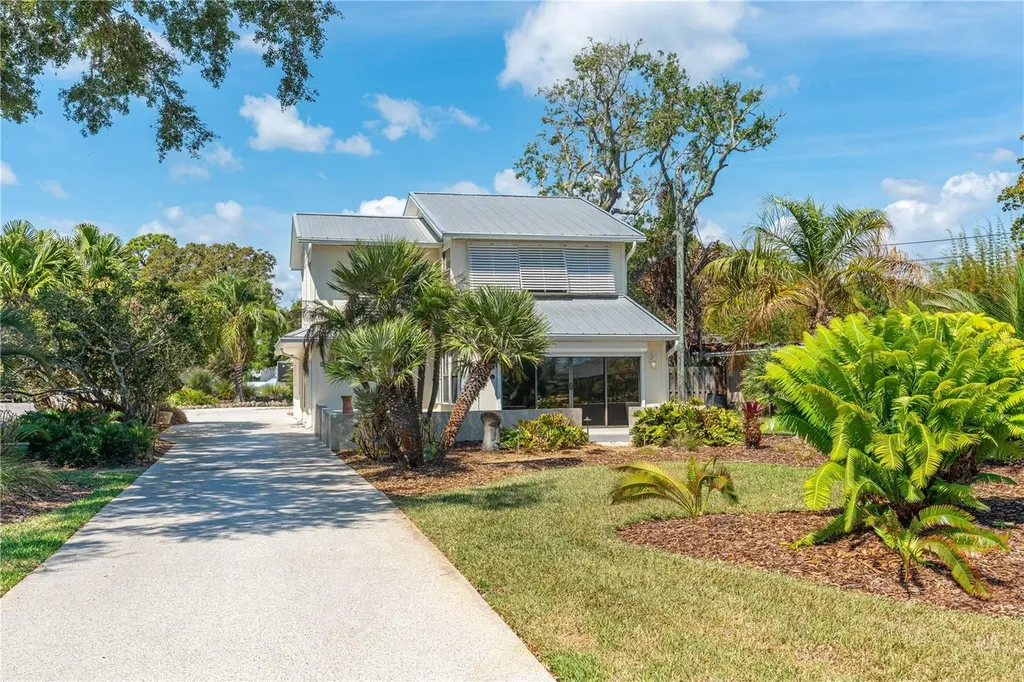 1818 S Riverside Drive Edgewater FL 32141