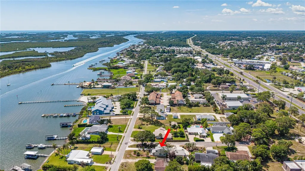 1818 S Riverside Drive Edgewater FL 32141