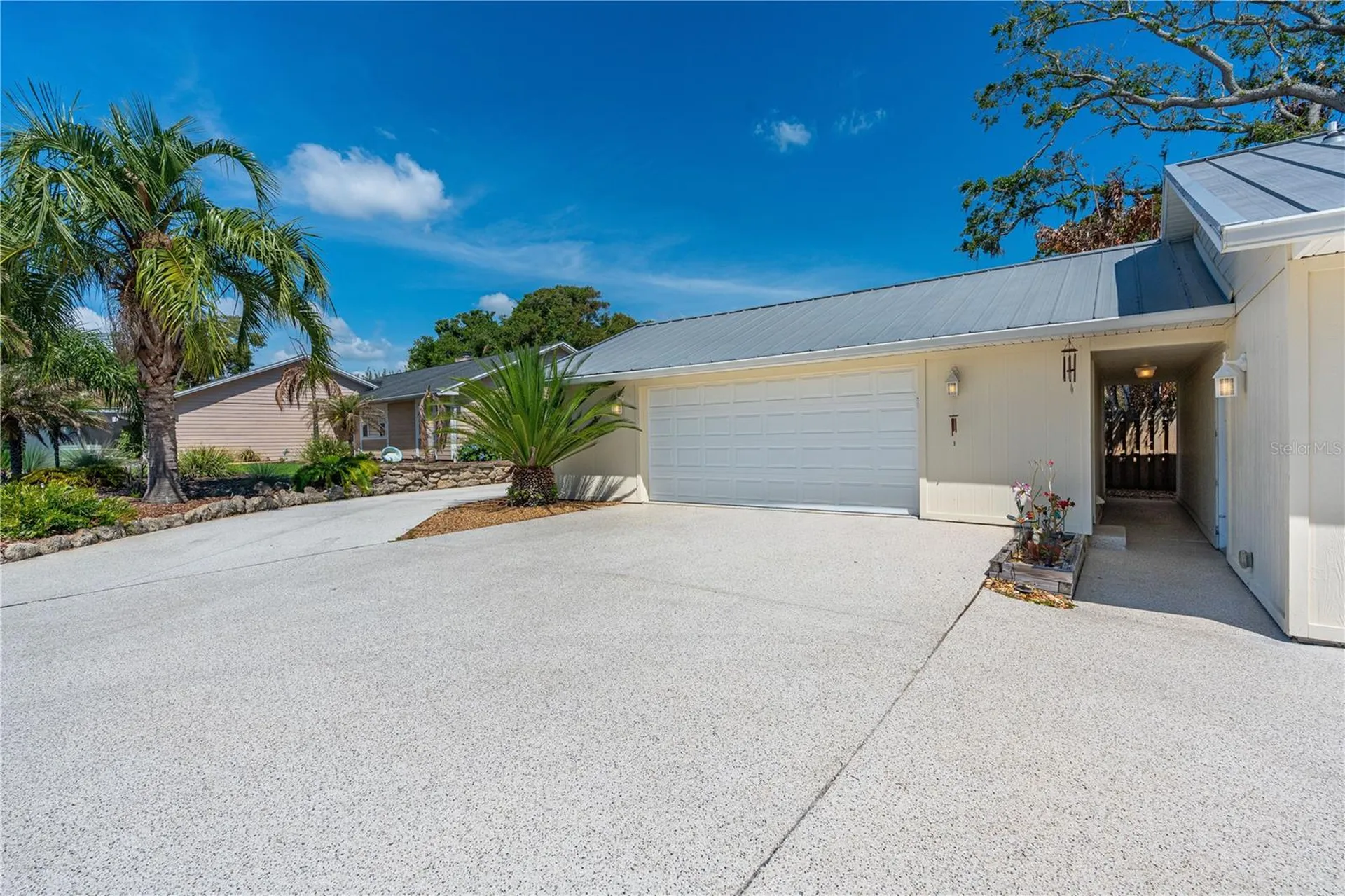 1818 S Riverside Drive Edgewater FL 32141