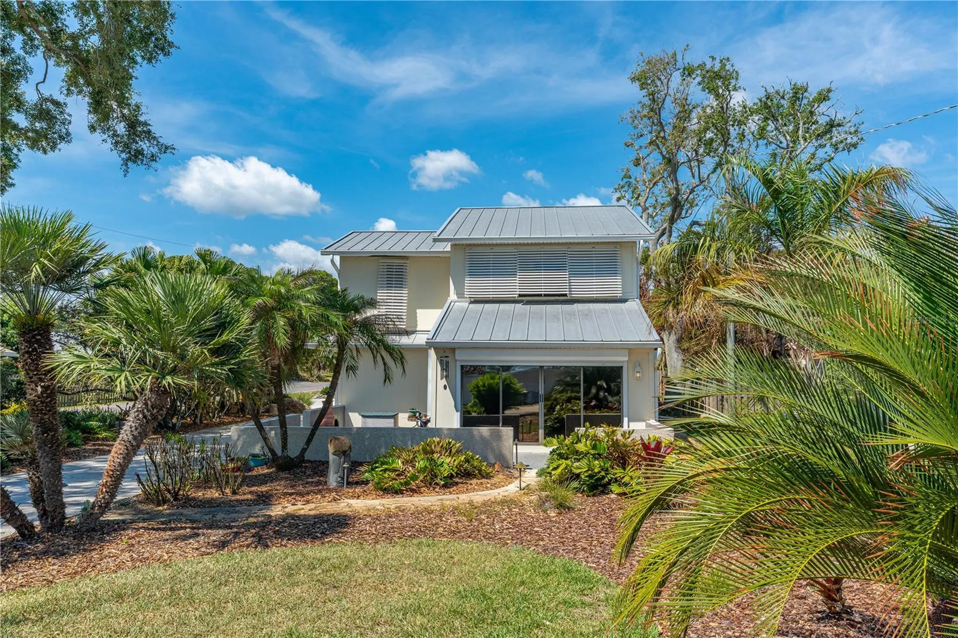 1818 S Riverside Drive Edgewater FL 32141