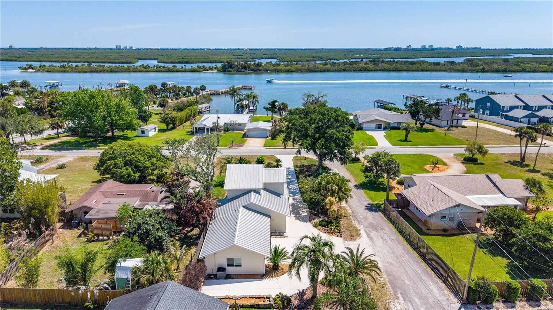 1818 S Riverside Drive Edgewater FL 32141