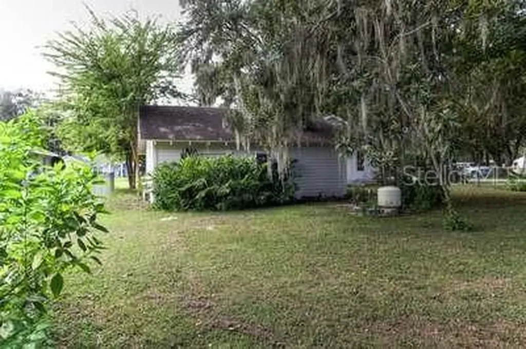 1405 NE 55th Street Ocala FL 34479