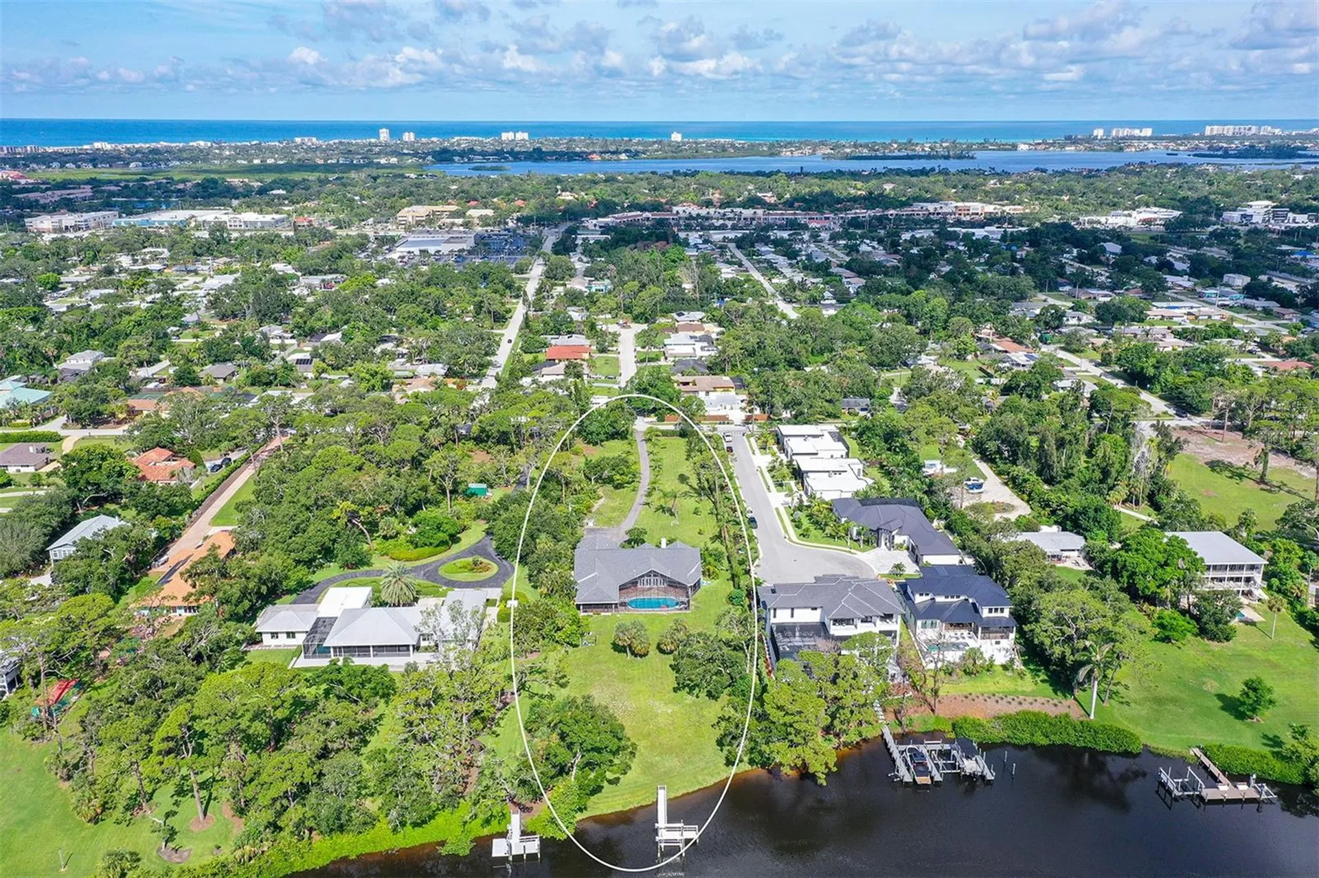 4935 Riverwood Avenue Sarasota FL 34231