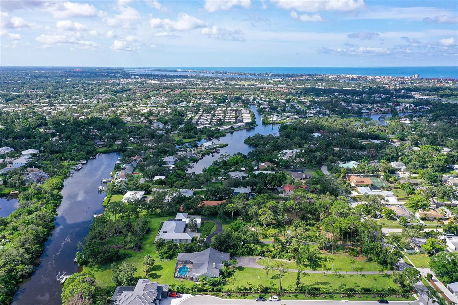4935 Riverwood Avenue Sarasota FL 34231