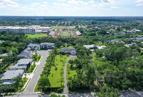 4935 Riverwood Avenue Sarasota FL 34231