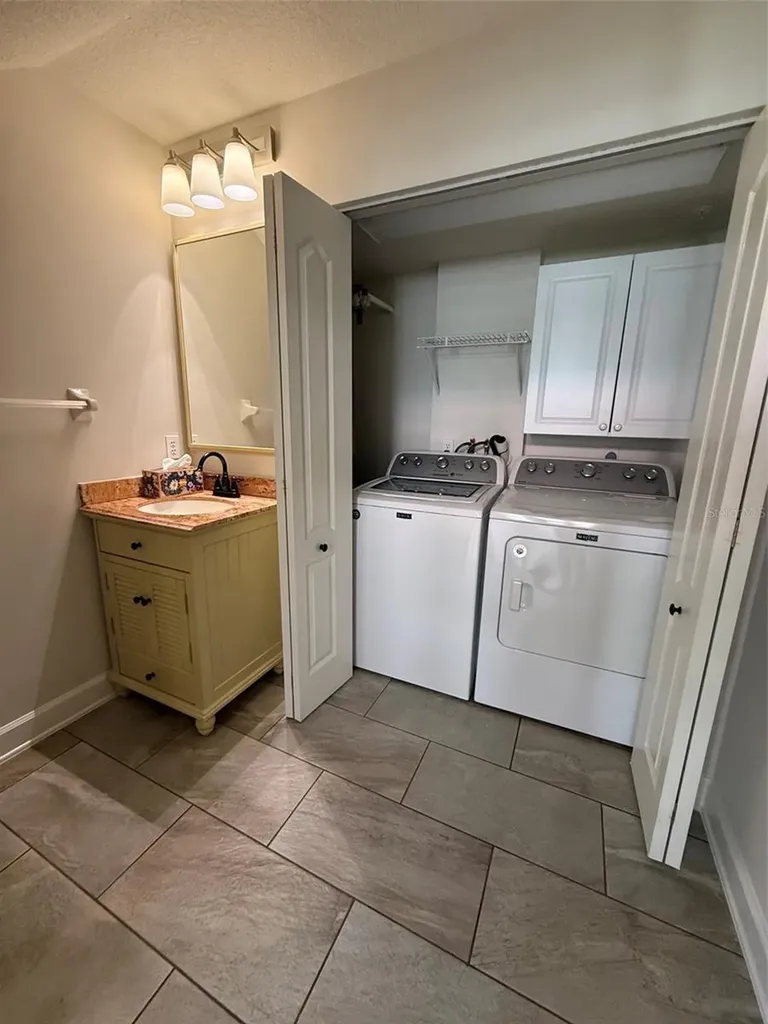 808 Via Tripoli Punta Gorda FL 33950