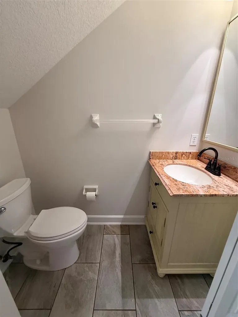 808 Via Tripoli Punta Gorda FL 33950