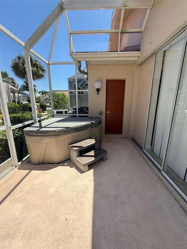808 Via Tripoli Punta Gorda FL 33950