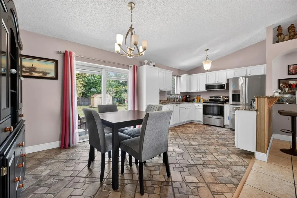 253 Williams Avenue Orange City FL 32763