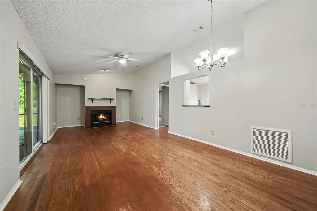 7734 Lakeside Woods Drive Orlando FL 32810