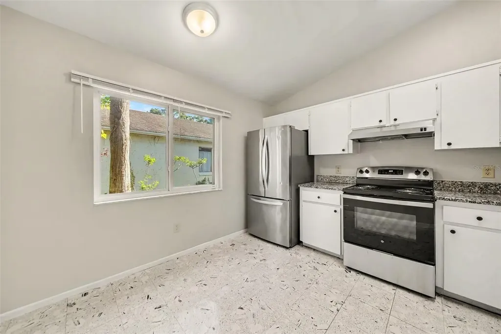 7734 Lakeside Woods Drive Orlando FL 32810